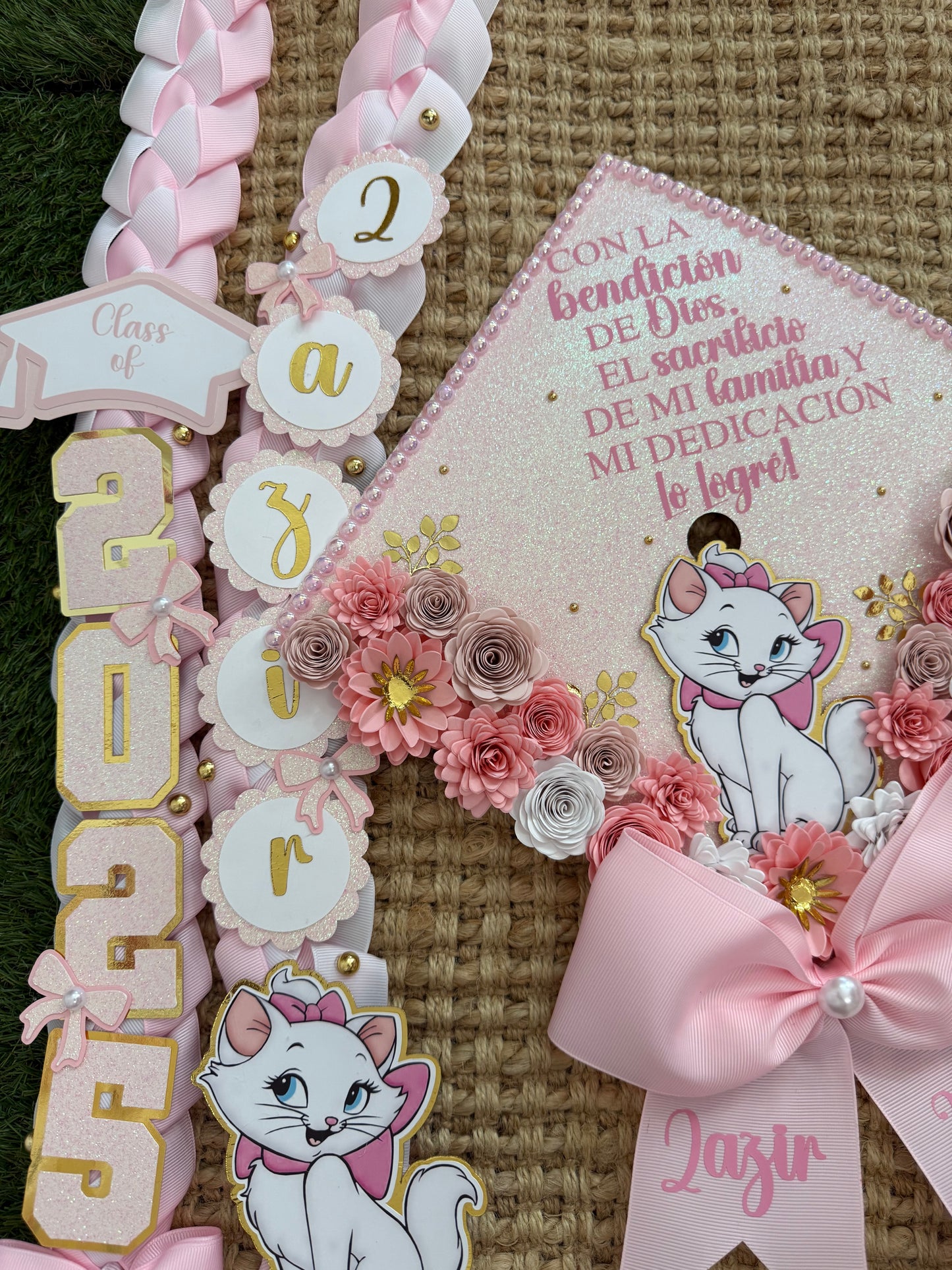 Grad cap topper & Grad Lei Bundle