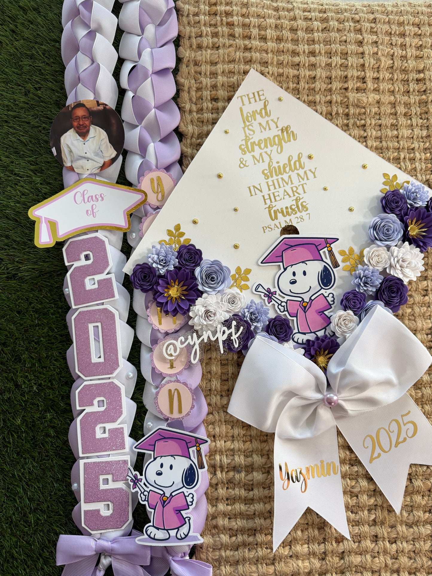Grad cap topper & Grad Lei Bundle