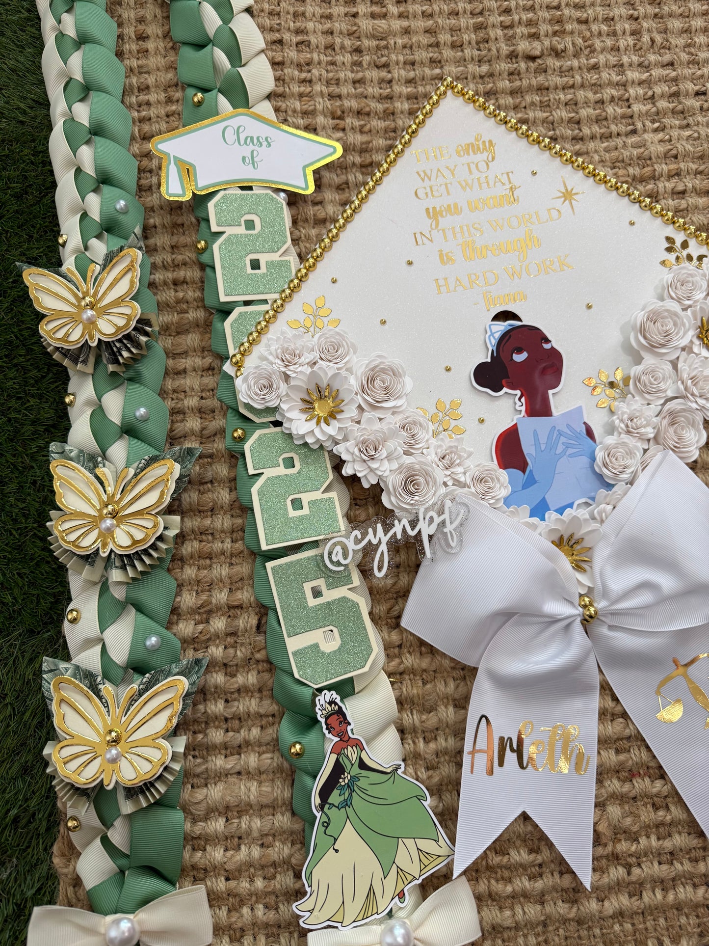 Grad cap topper & Grad Lei Bundle