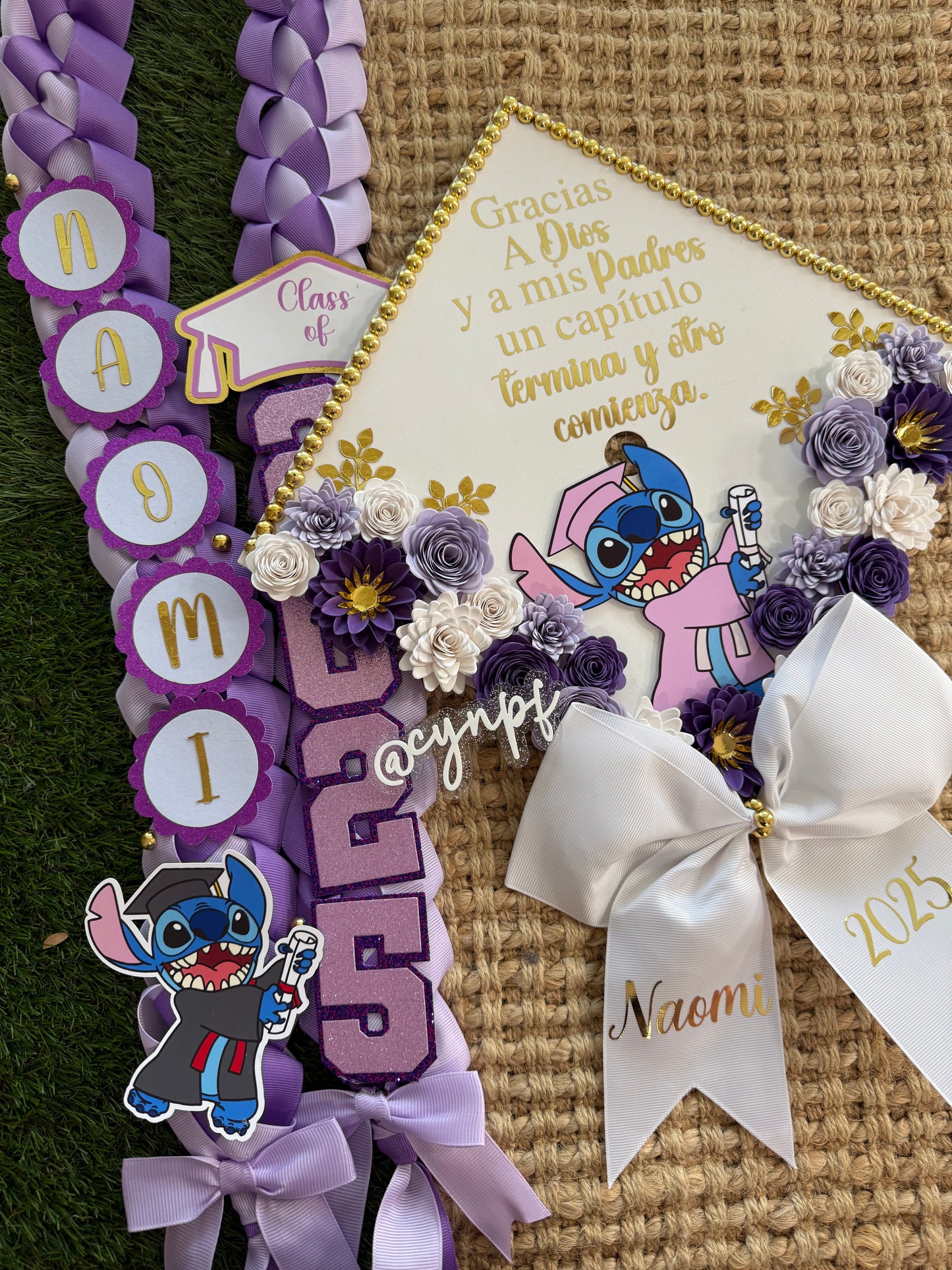 Grad cap topper & Grad Lei Bundle