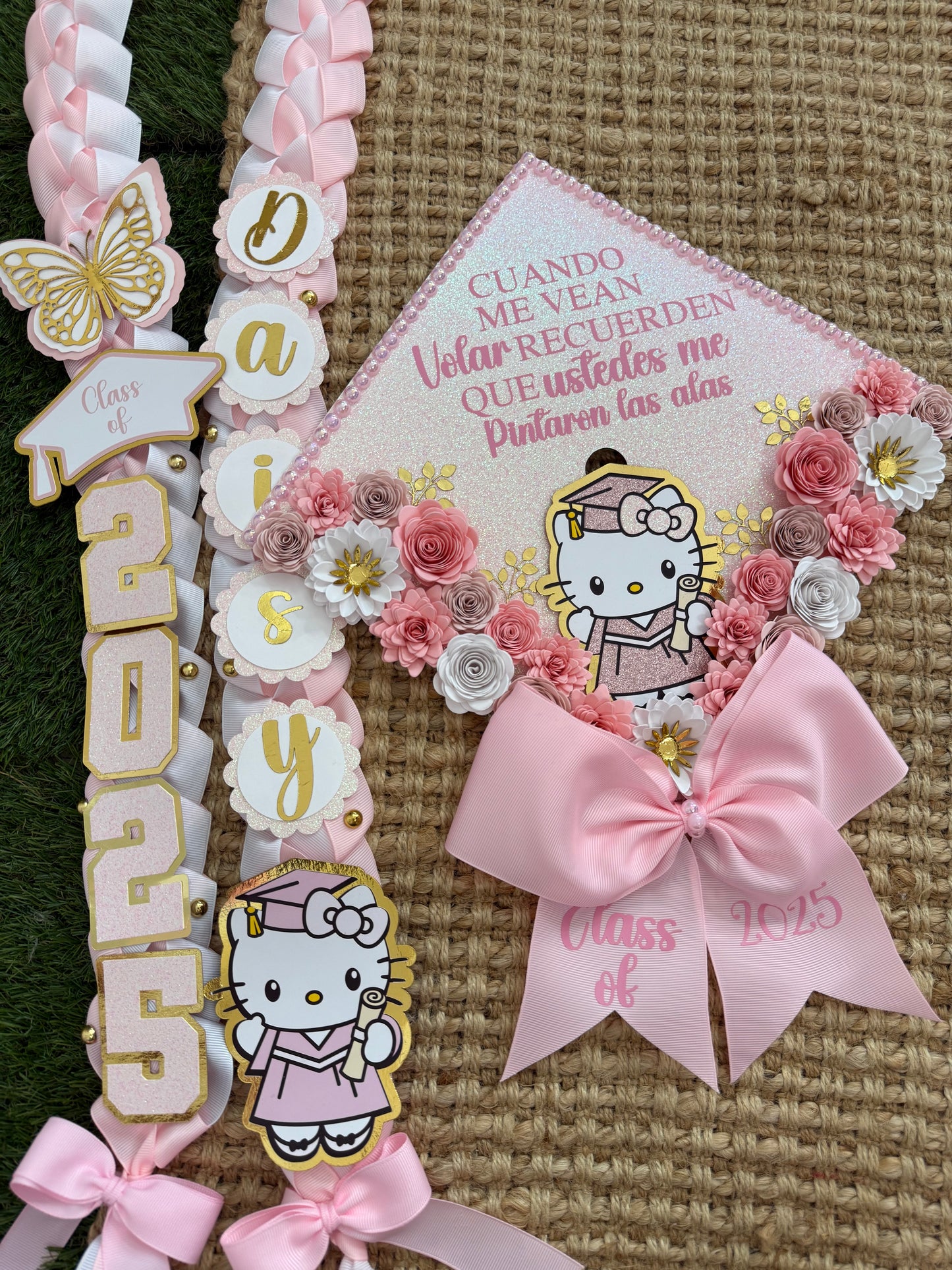 Grad cap topper & Grad Lei Bundle