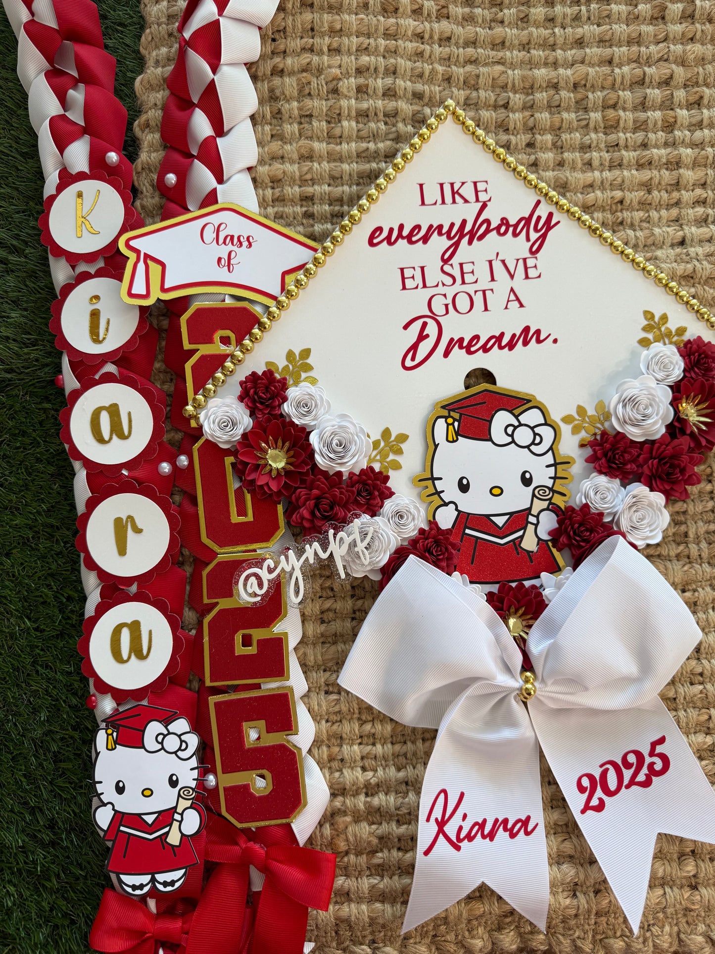 Grad cap topper & Grad Lei Bundle