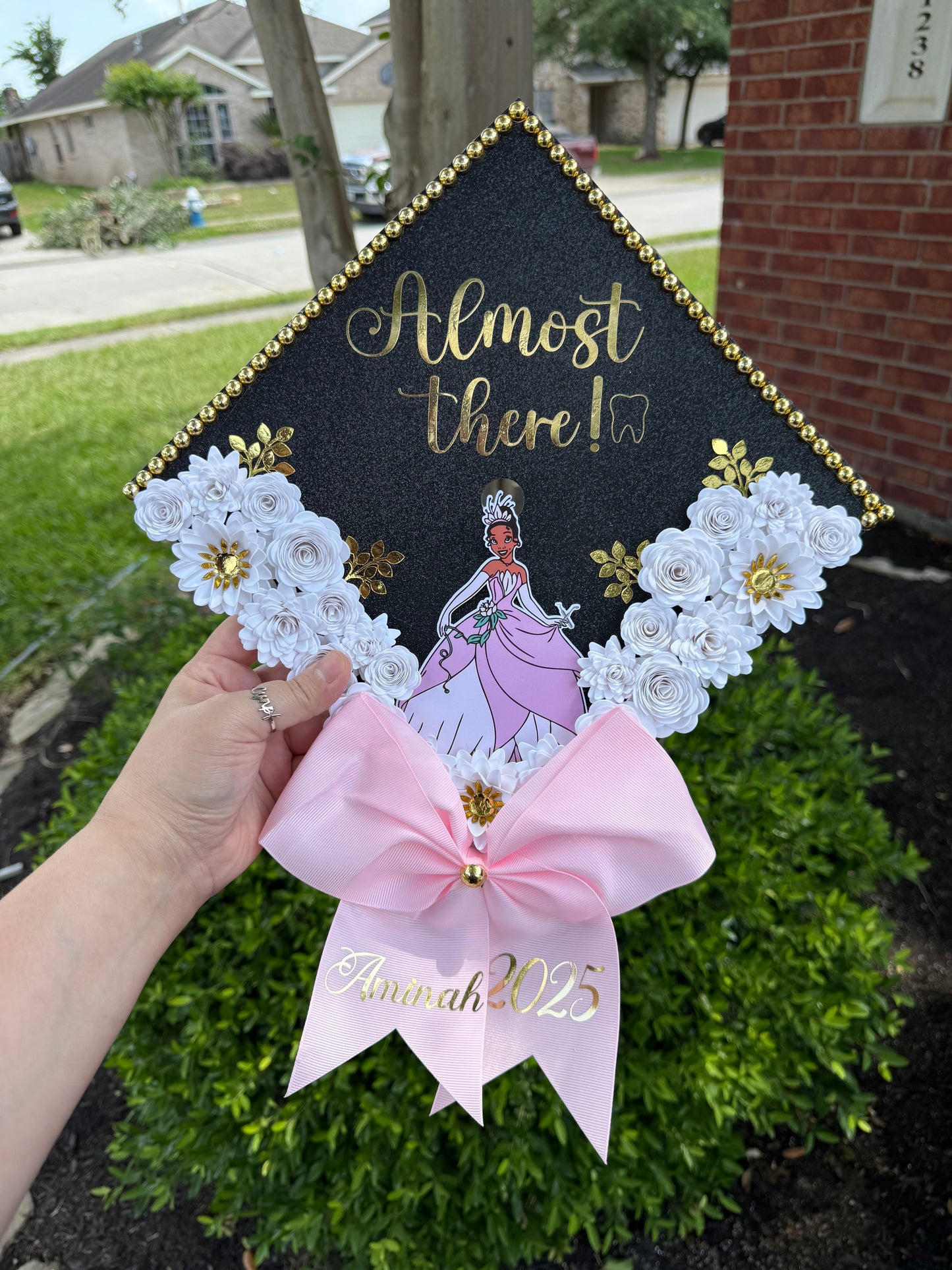 Grad Cap Topper Bottom Flowers