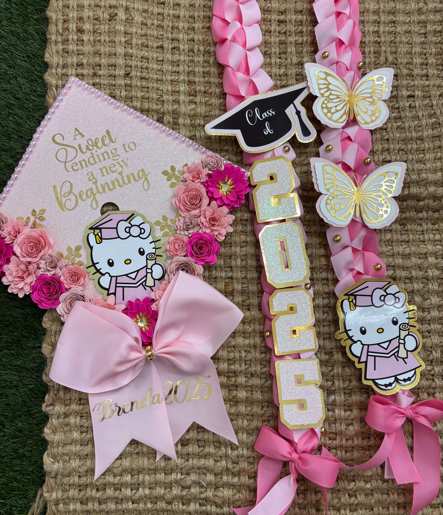 Grad cap topper & Grad Lei Bundle