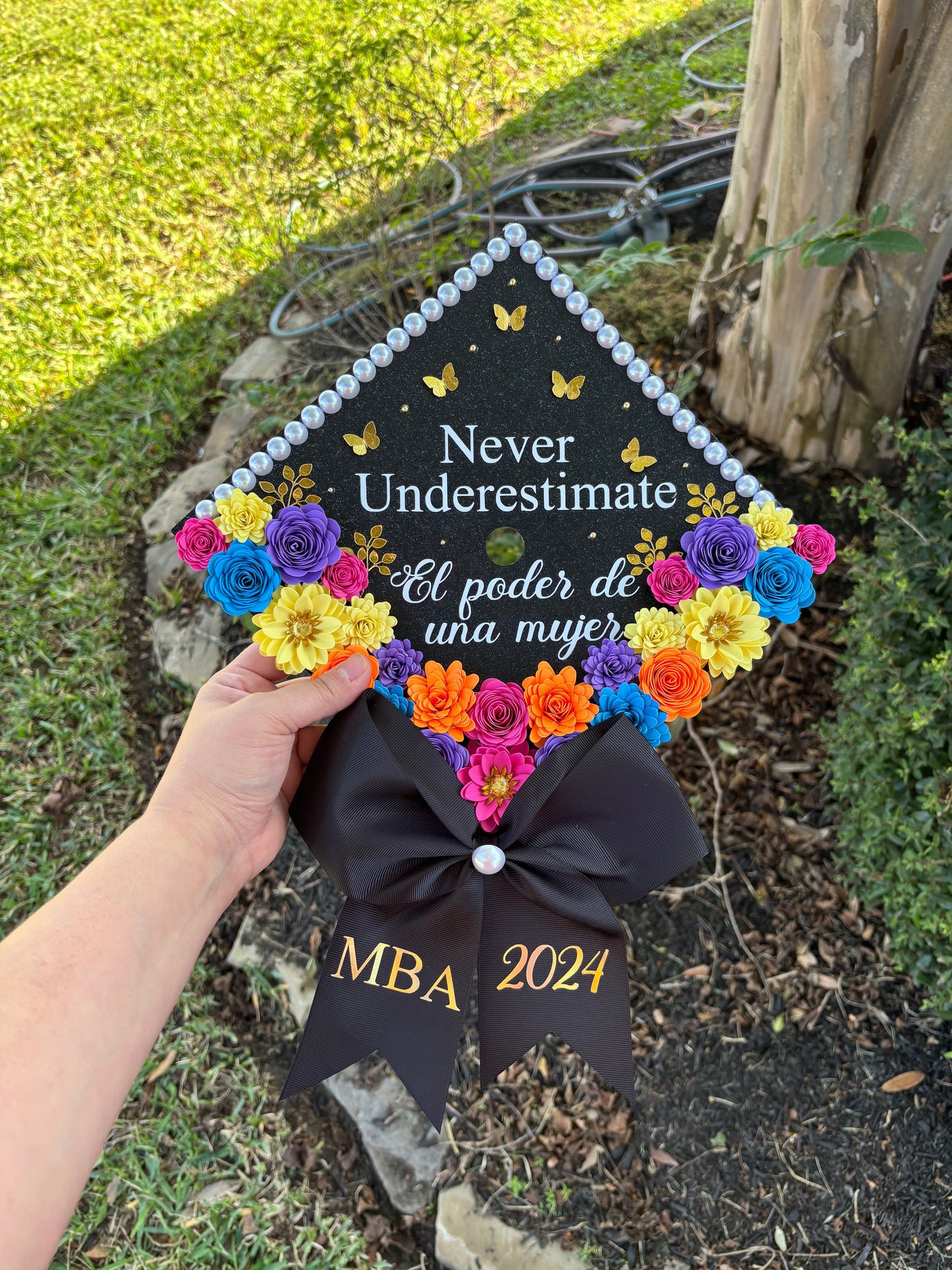 Grad Cap Topper Bottom Flowers