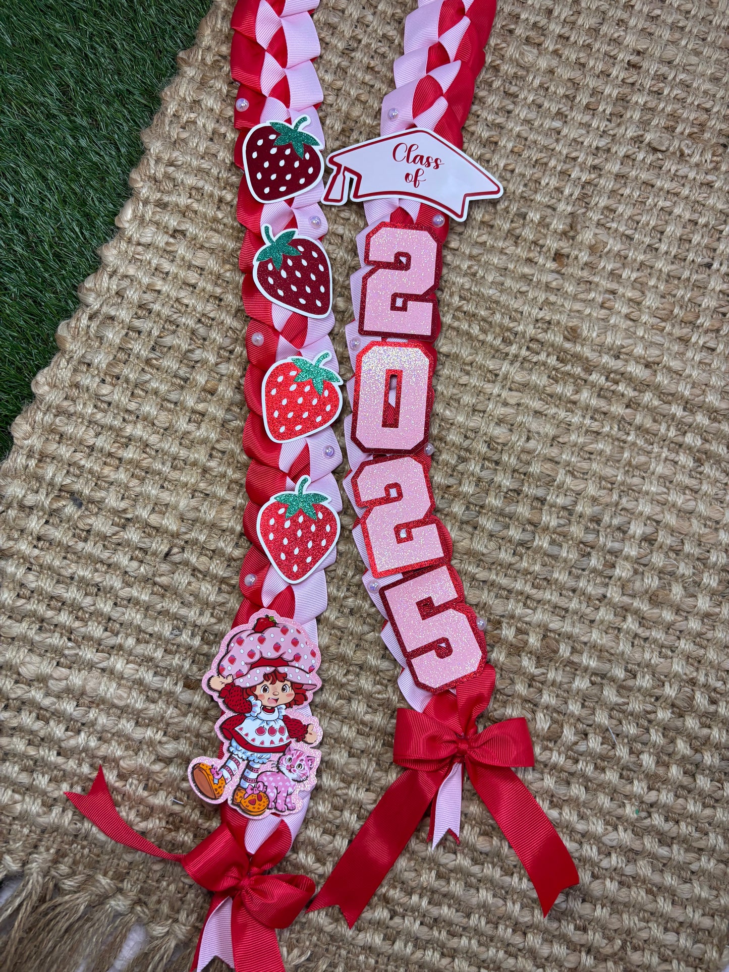 Custom Graduation Lei
