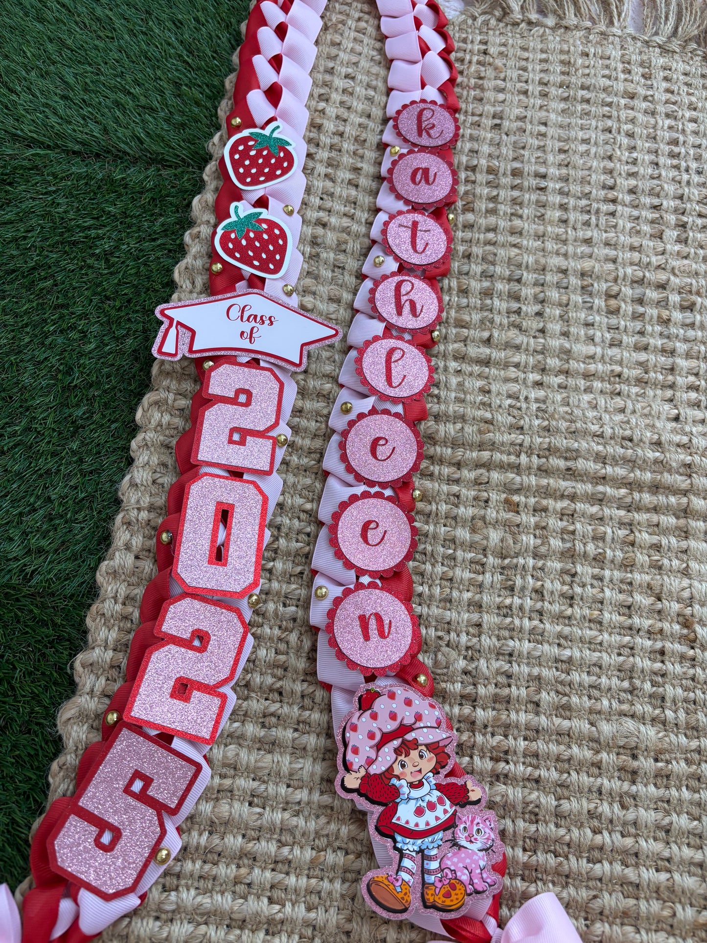 Custom Graduation Lei