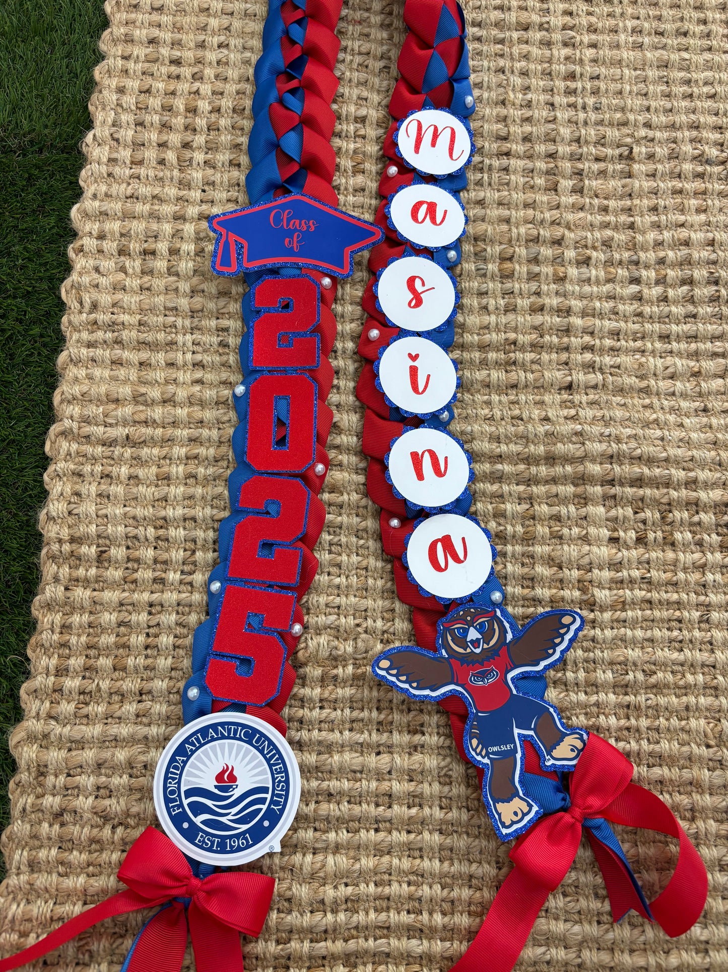 Custom Graduation Lei