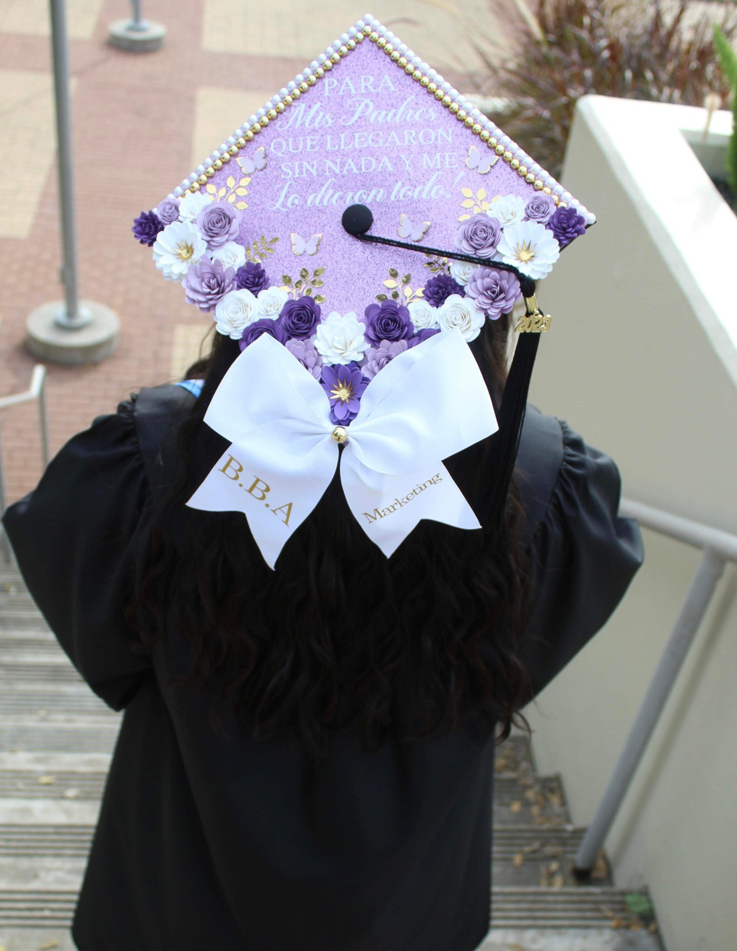 Grad Cap Topper Bottom Flowers