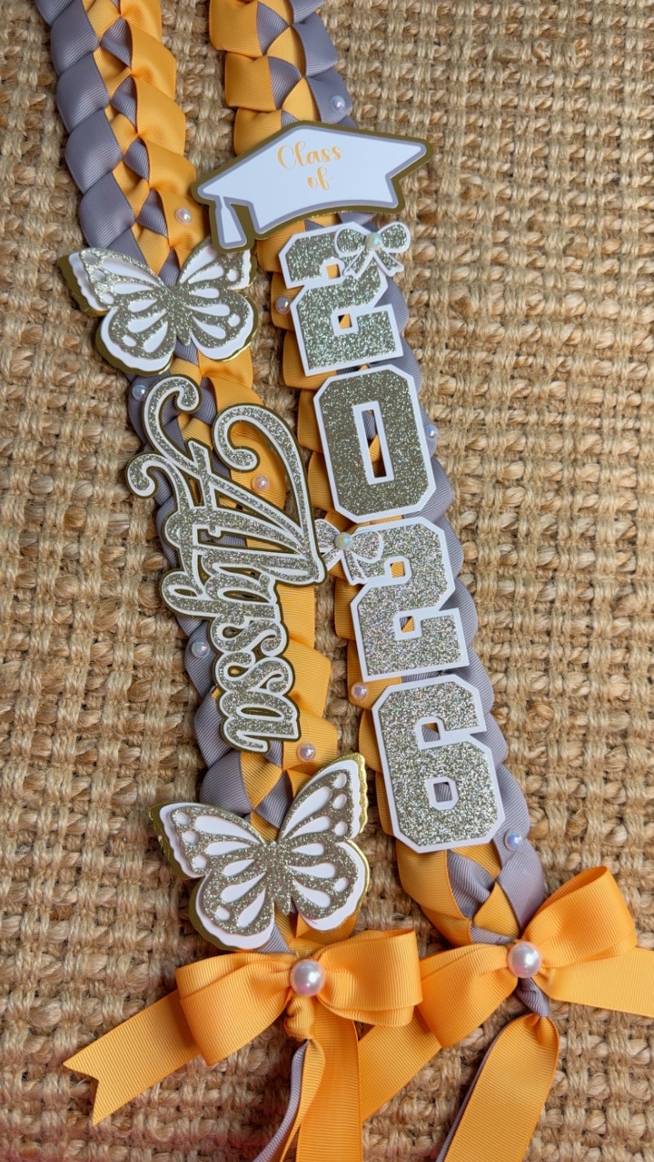 Custom Graduation Lei (CURSIVE NAME)