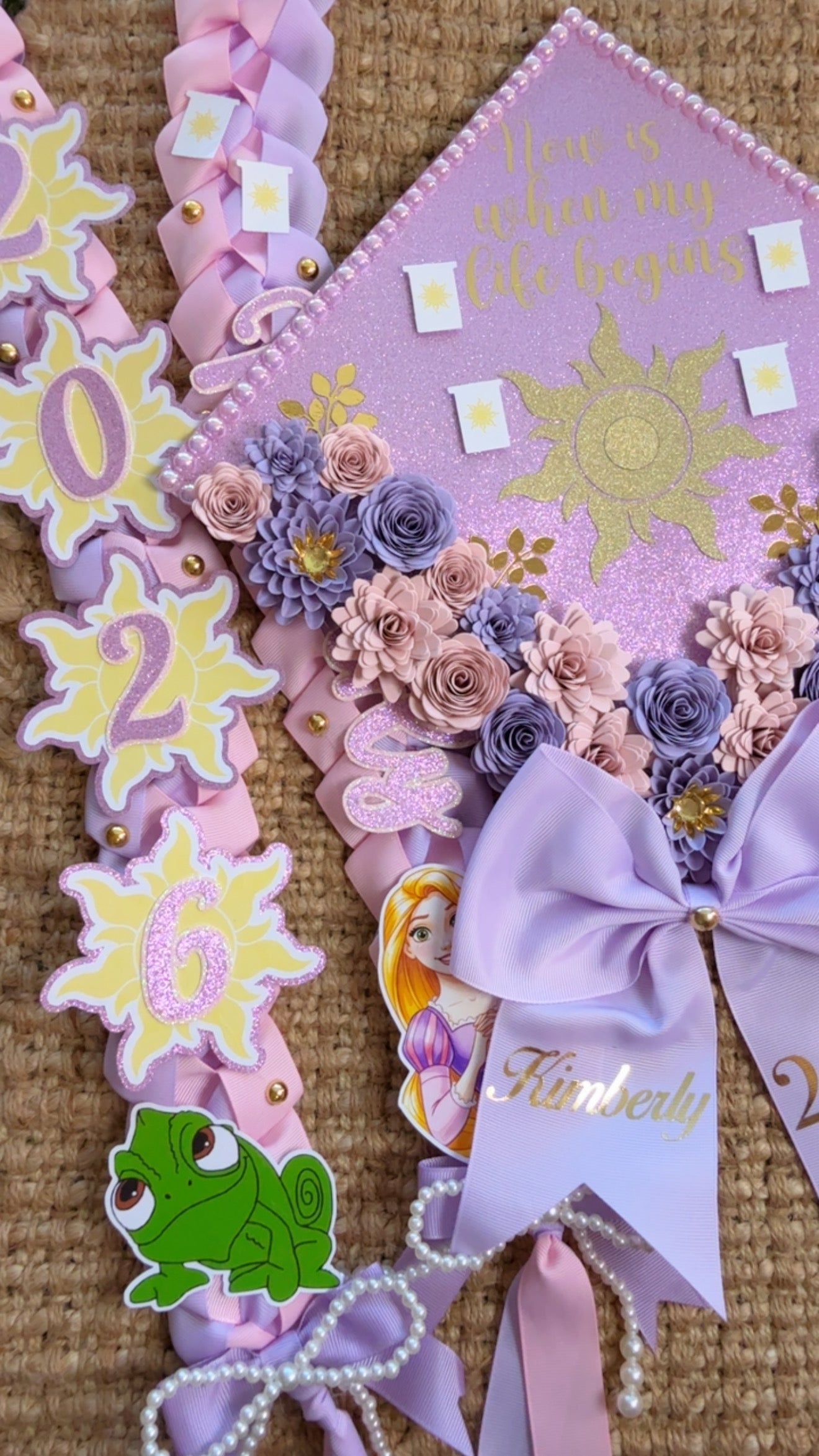 Grad cap topper & Grad Lei Bundle
