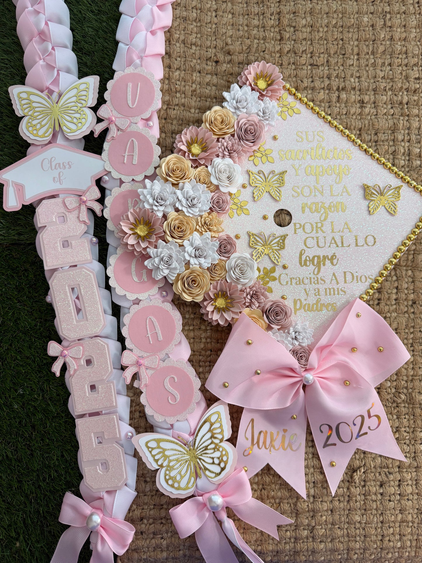 Grad cap topper & Grad Lei Bundle