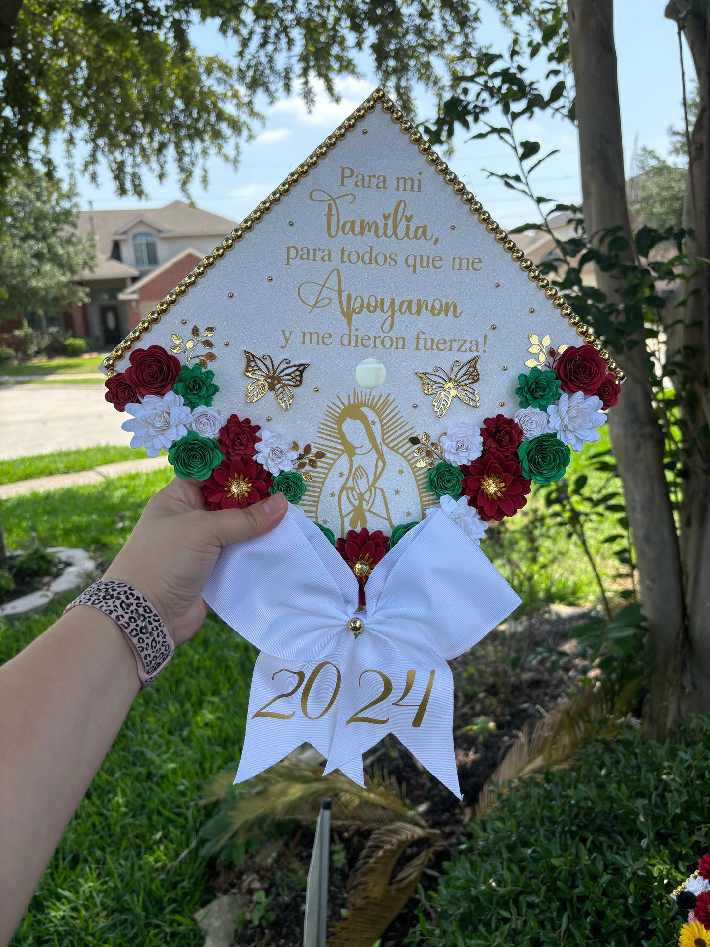 Grad Cap Topper Virgin mary