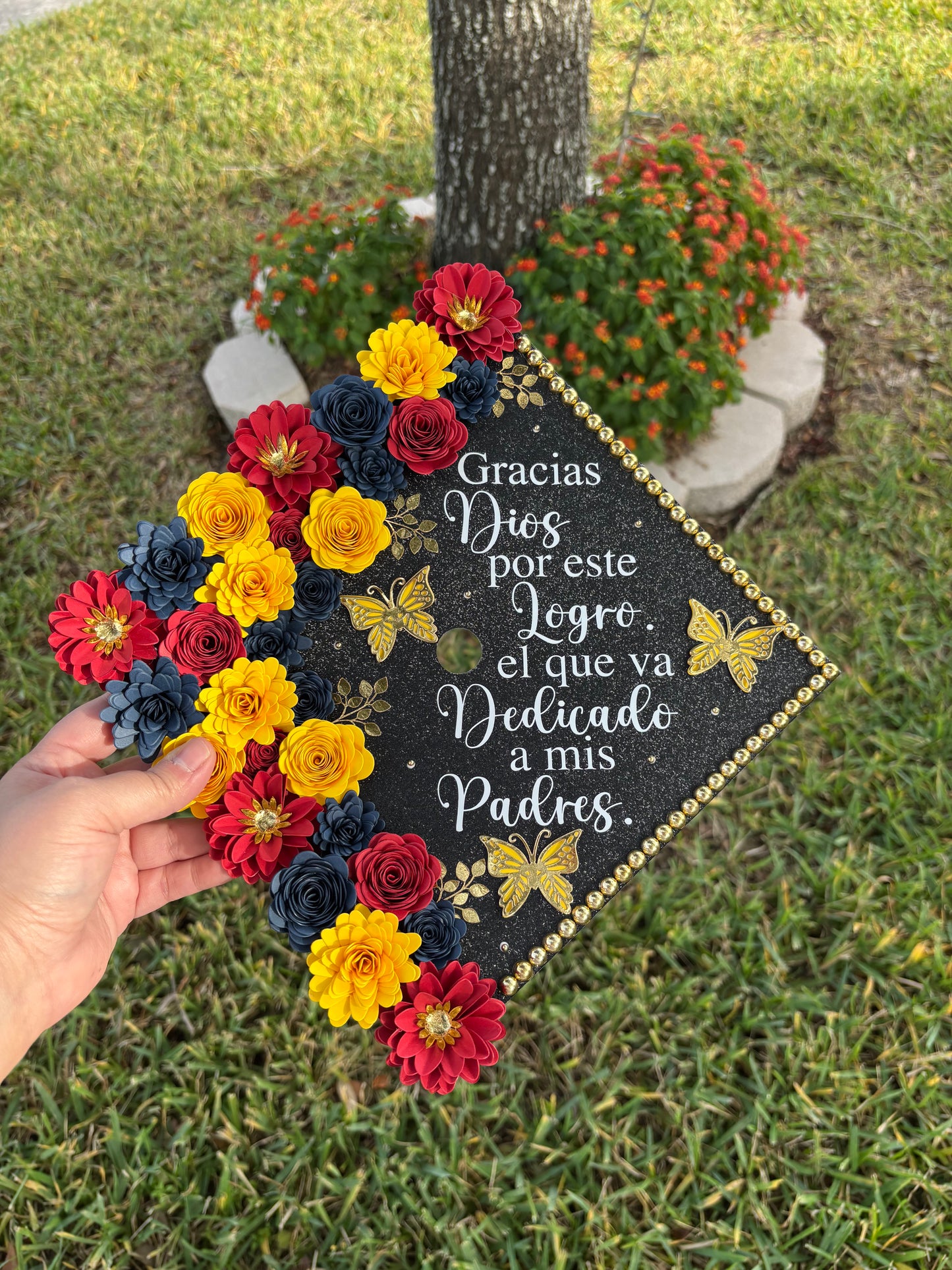 Grad Cap Topper/Half quote & Flowers