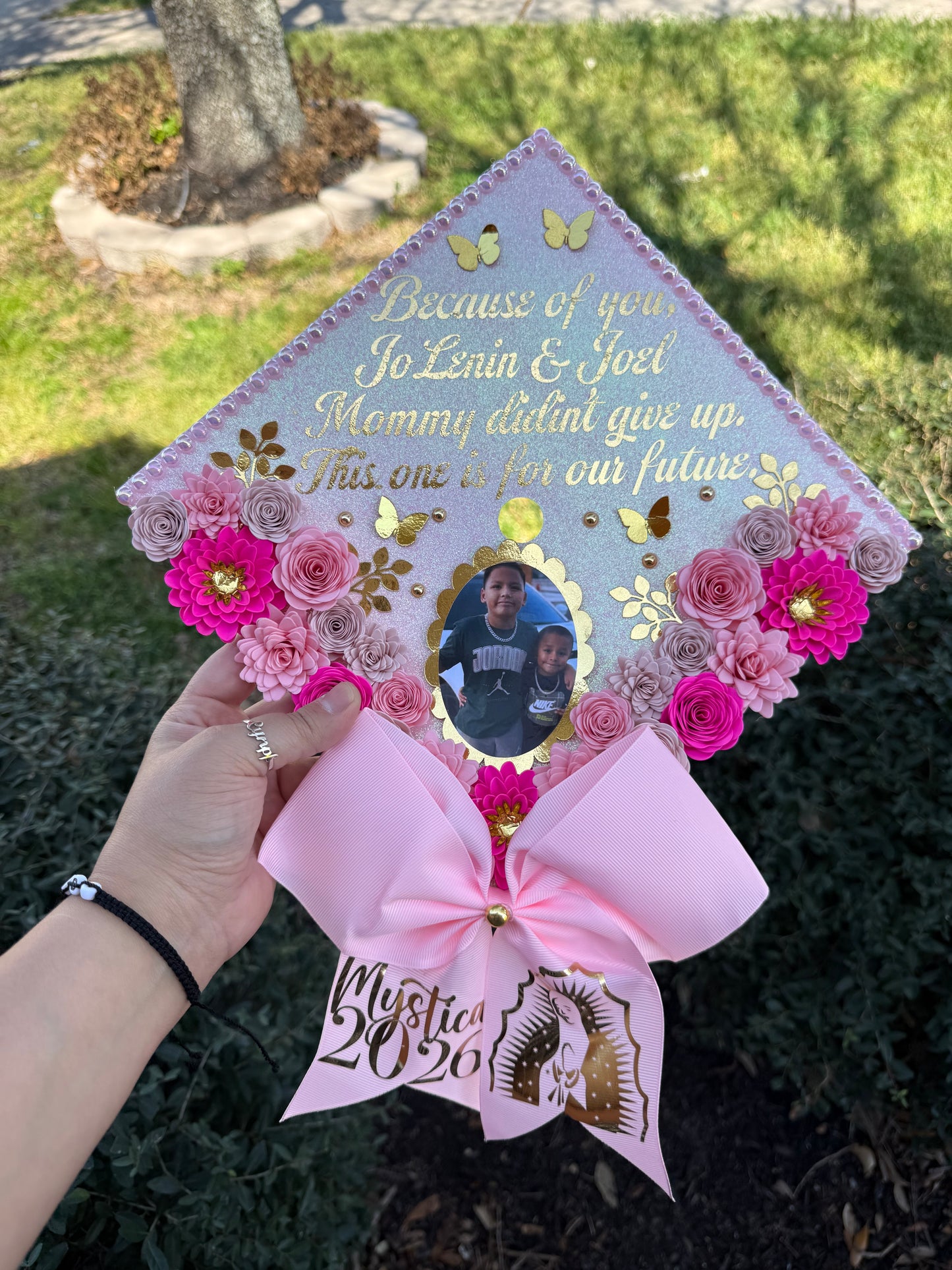 Grad Cap Topper Bottom Flowers