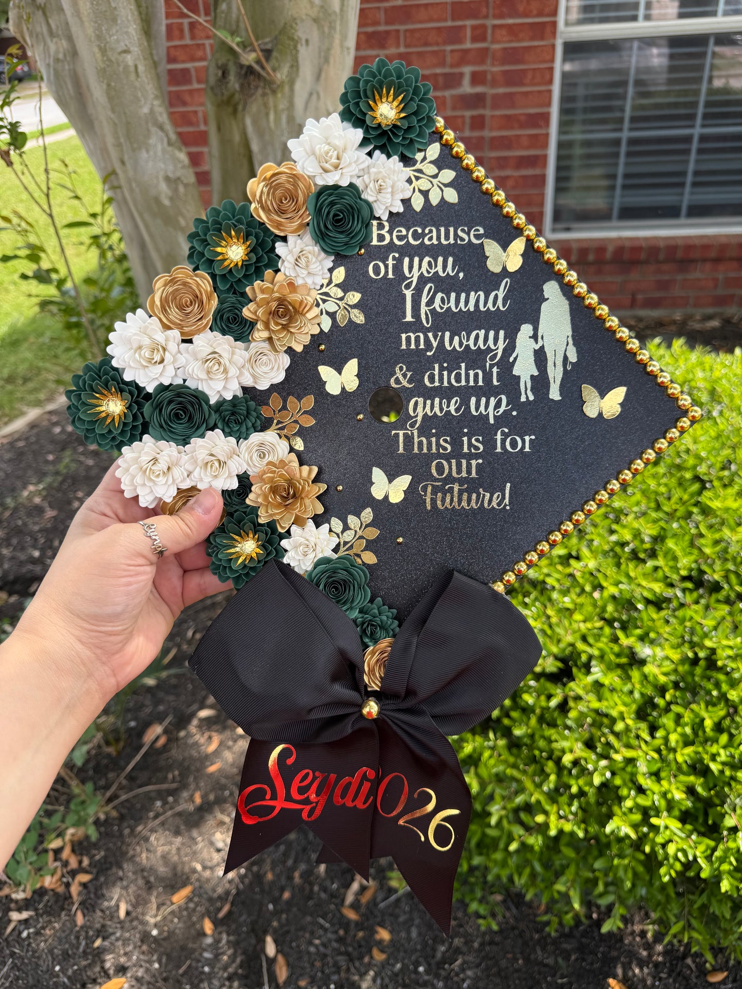 Grad Cap Topper/Half quote & Flowers