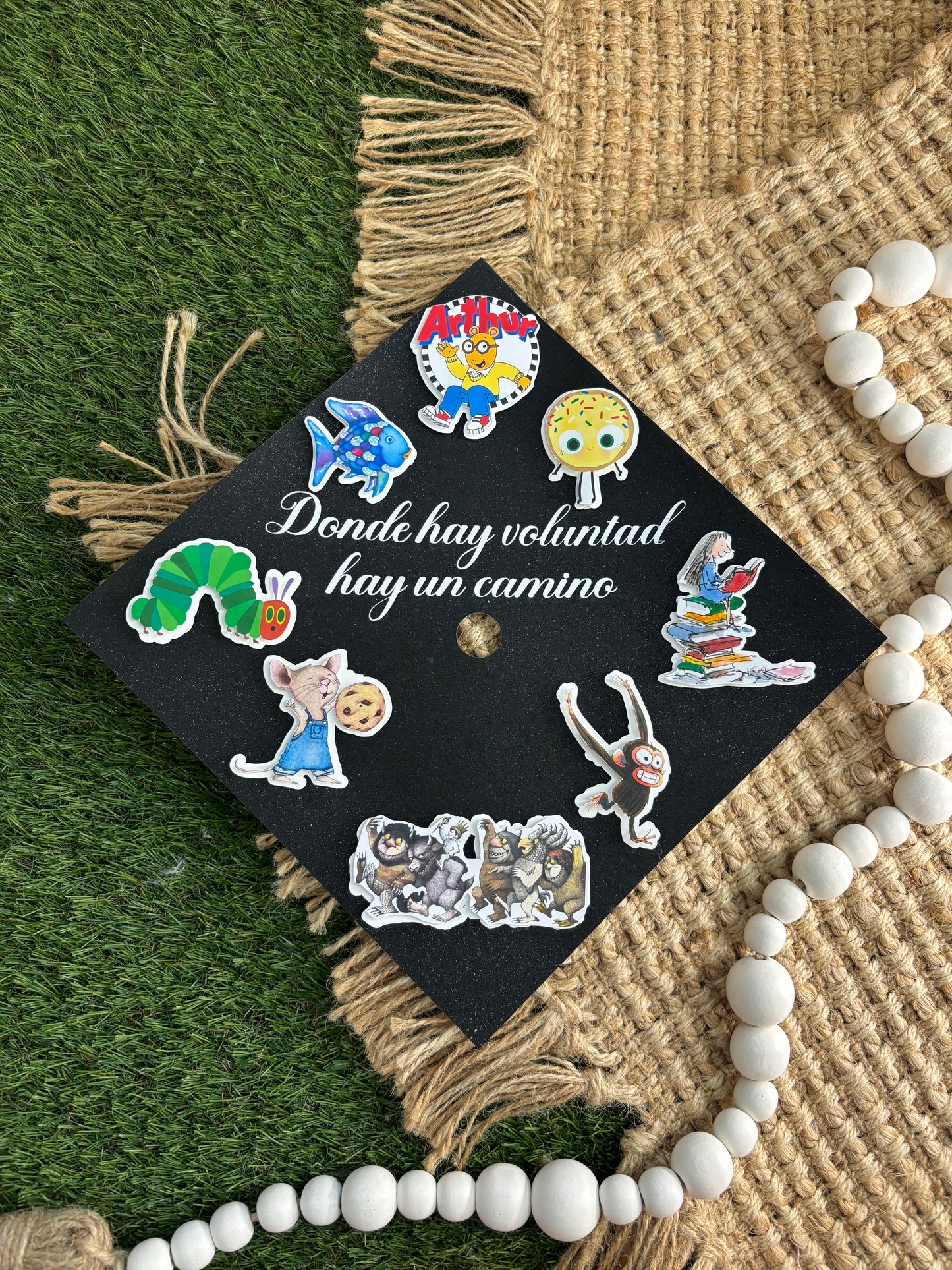 Grad Cap Topper/ no flowers