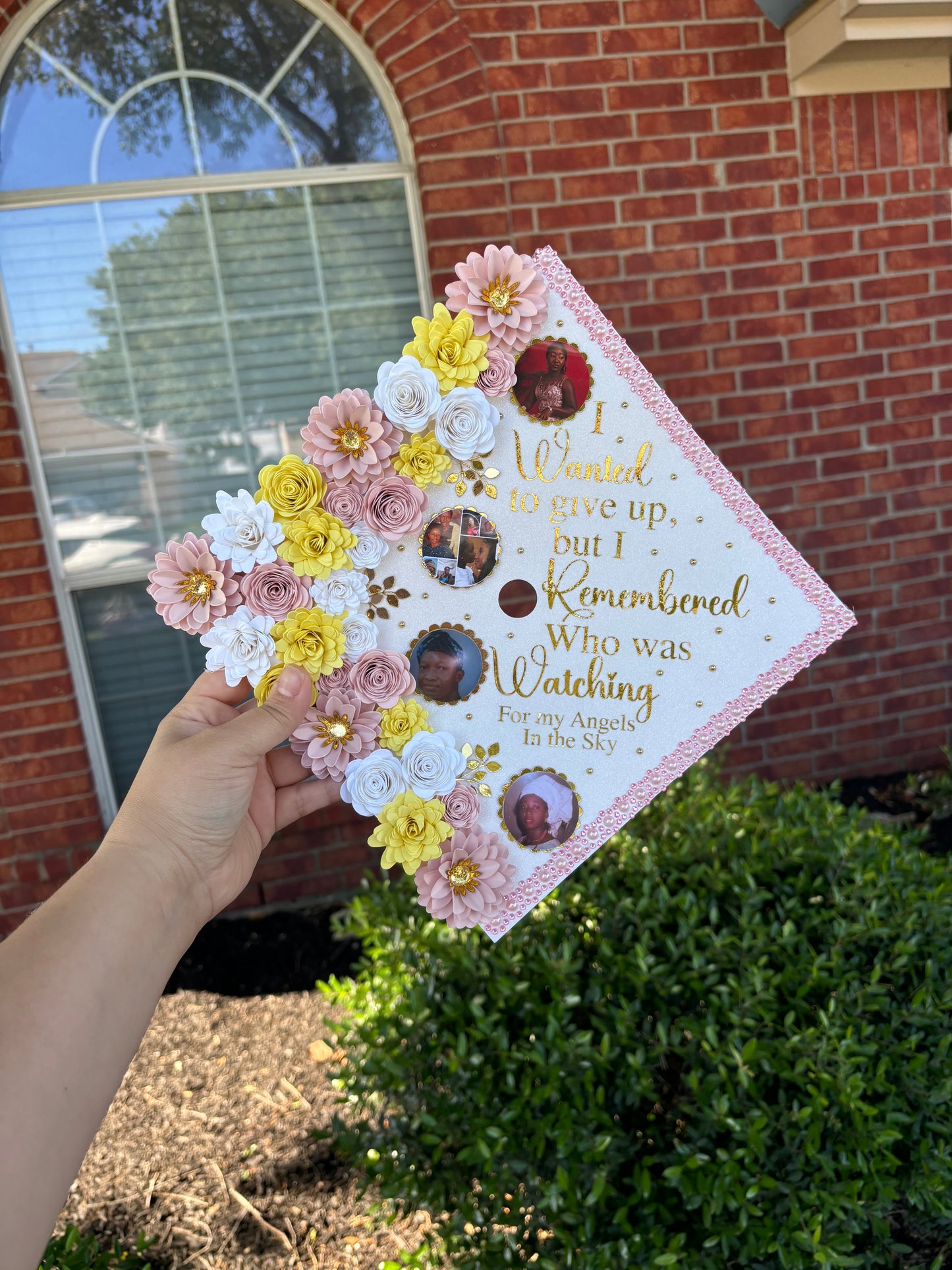 Grad Cap Topper/Half quote & Flowers