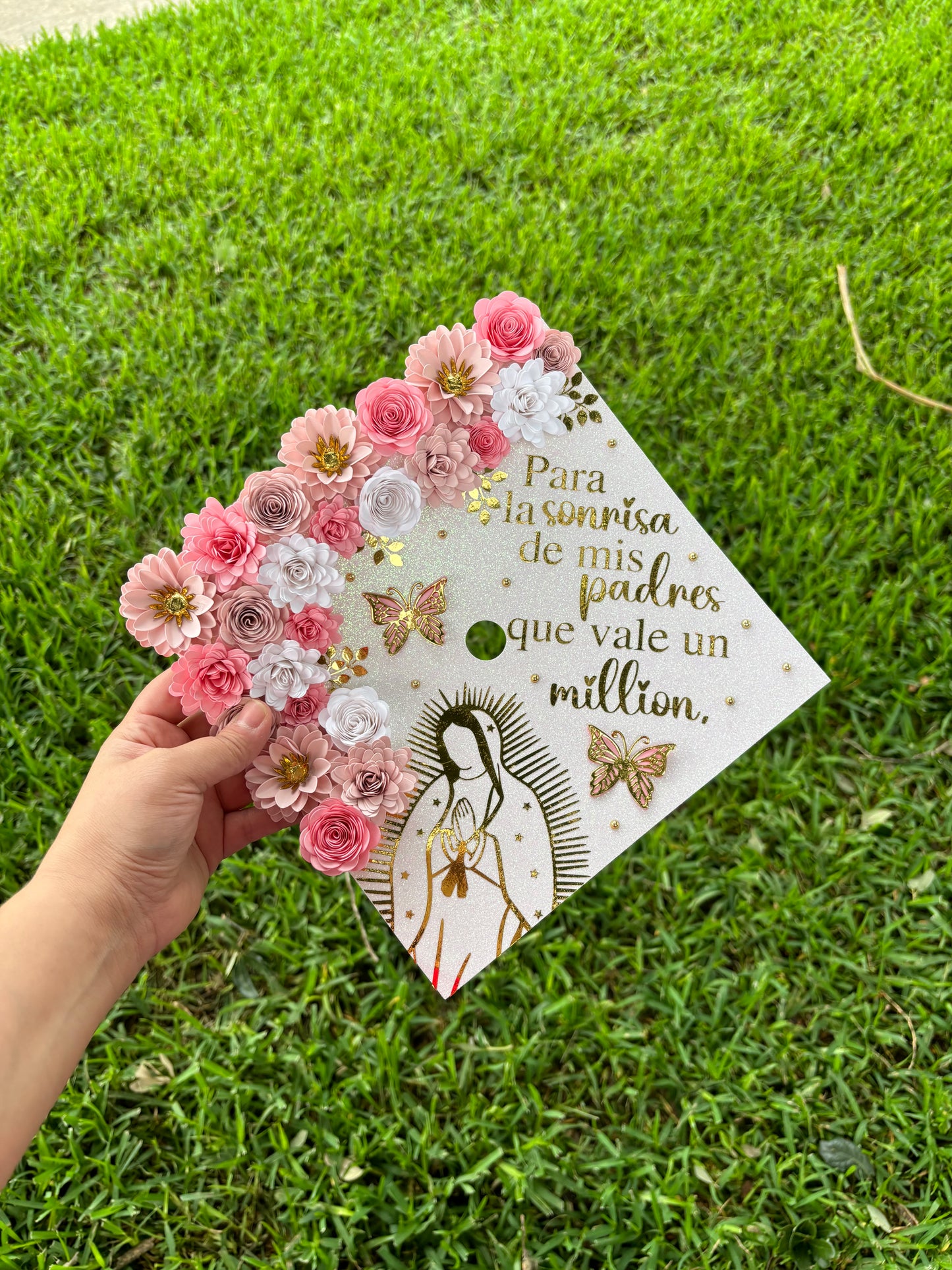 Grad Cap Topper Virgin mary