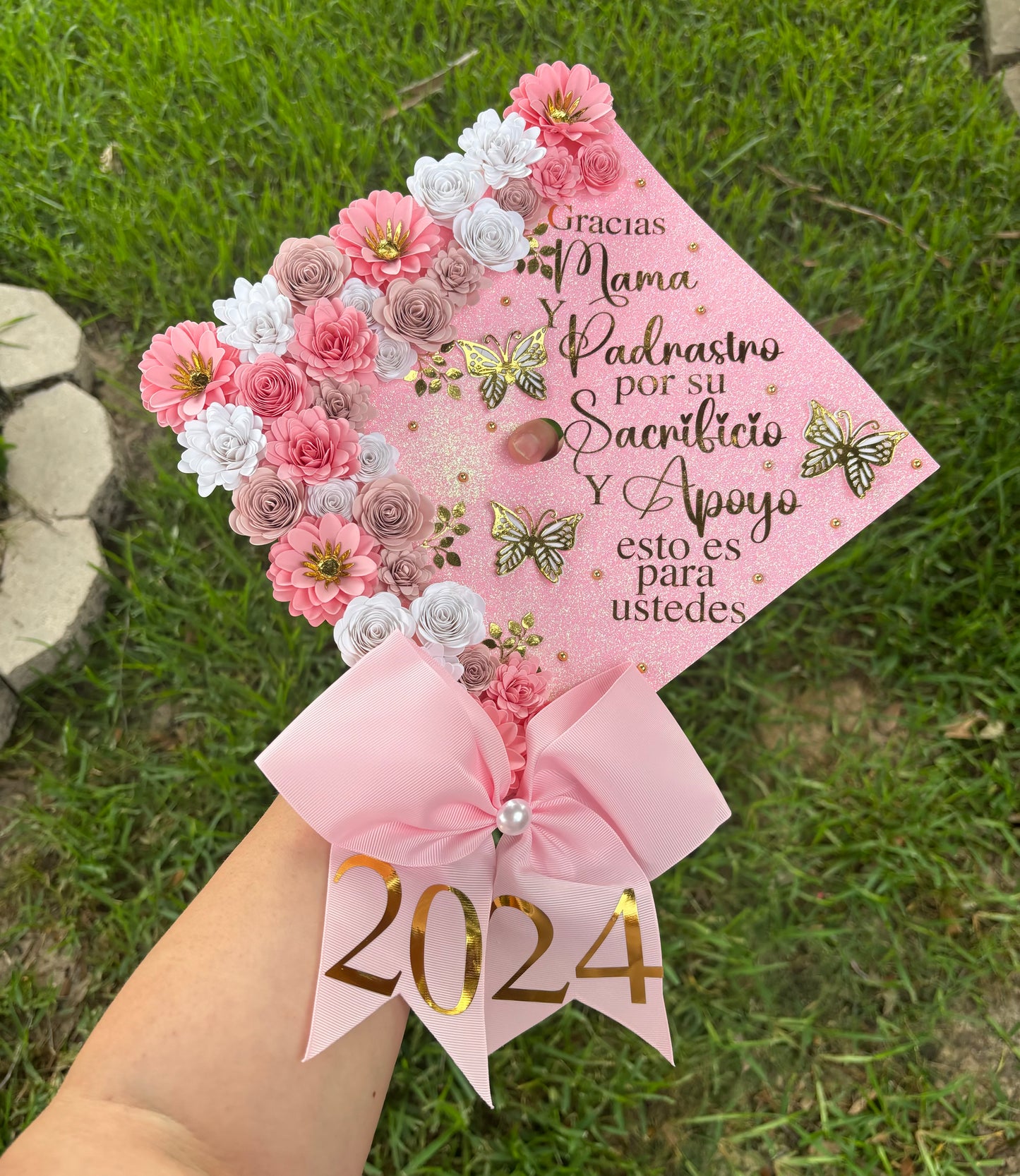 Grad Cap Topper/Half quote & Flowers