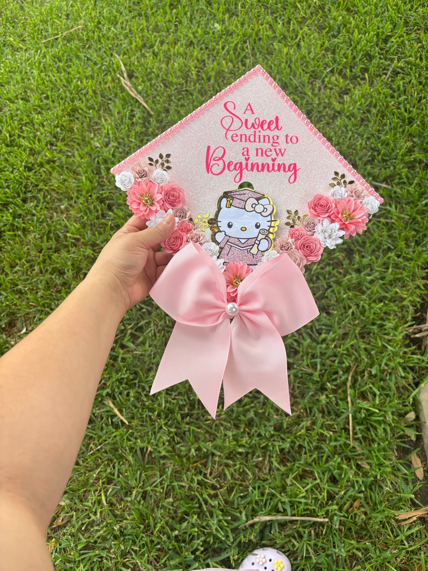 Kitty Grad Cap Topper