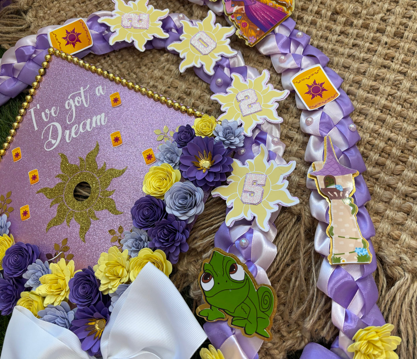 Grad cap topper & Grad Lei Bundle