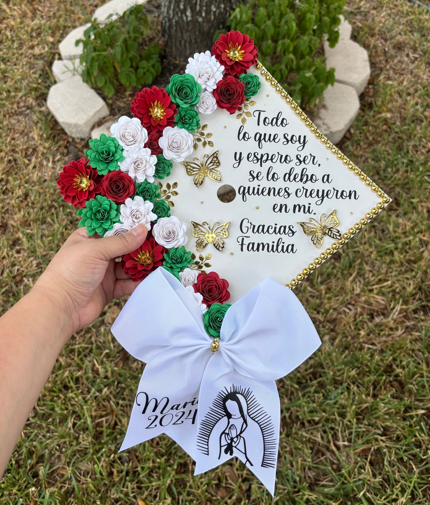 Grad Cap Topper/Half quote & Flowers